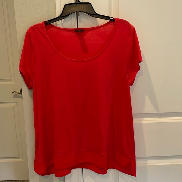 Ann Taylor Tops - Ann Taylor fancy cap sleeve tee, size xl, chiffon accent on the bottom, A-line